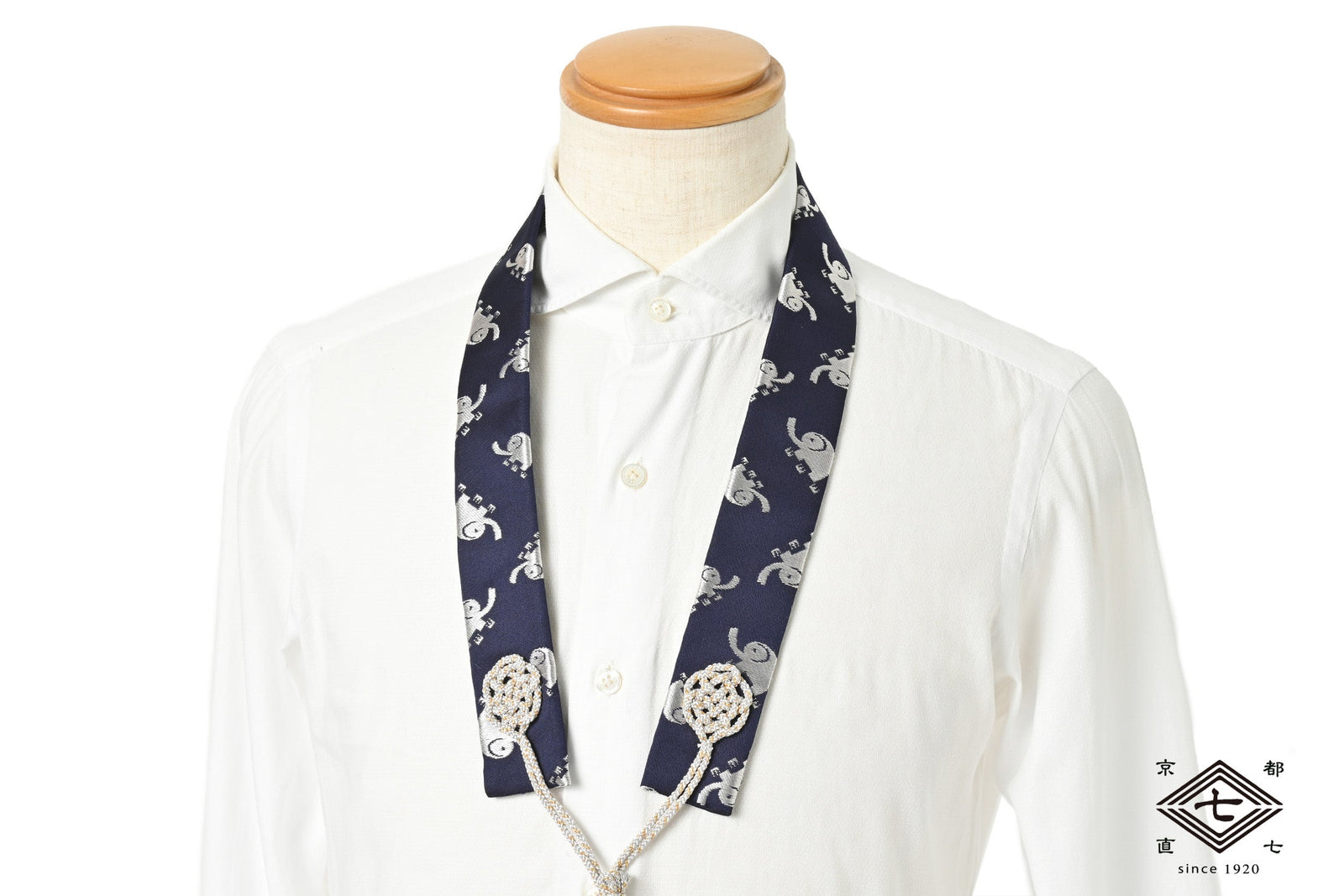 816A5BD1-3F2A-4BC0-A108-